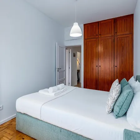 Opo Bolhao Flats By Destiny Porto