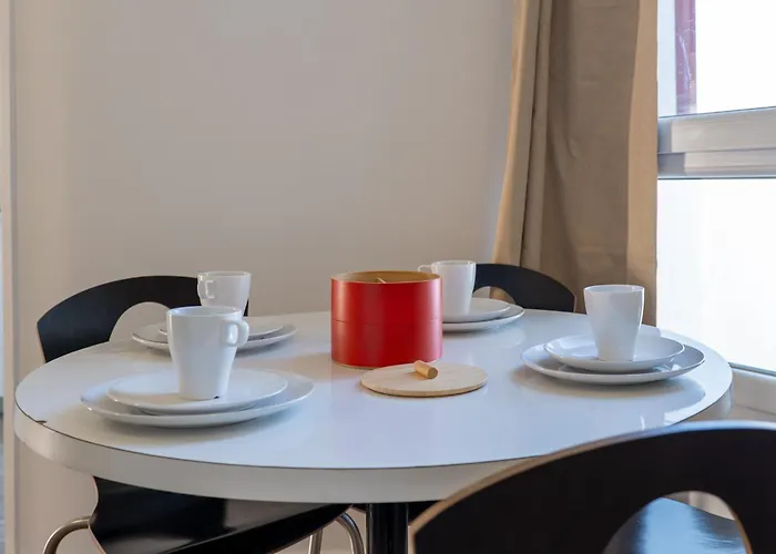 Opo Bolhao Flats By Destiny