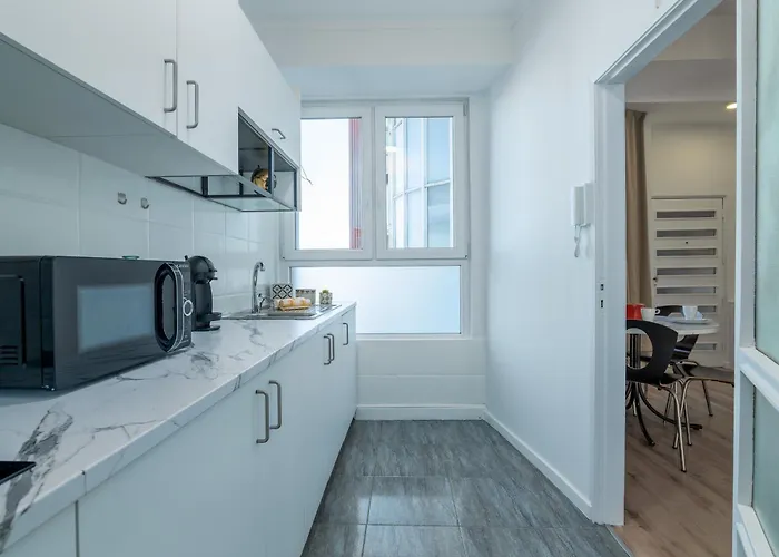 Opo Bolhao Flats By Destiny *