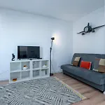 Opo Bolhao Flats By Destiny Apartment *