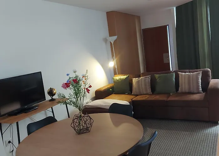 Opo Bolhao Flats By Destiny Apartment