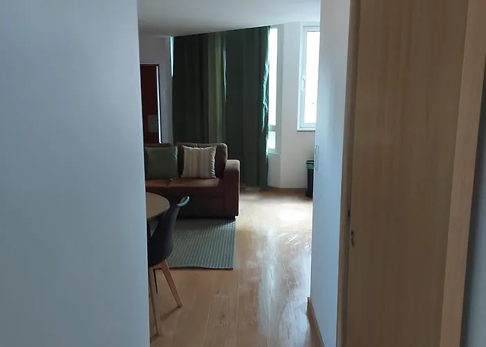 Opo Bolhao Flats By Destiny *