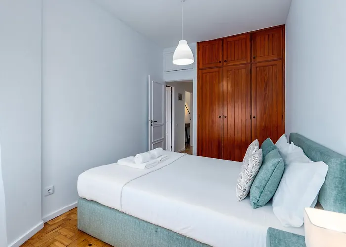 Opo Bolhao Flats By Destiny Porto