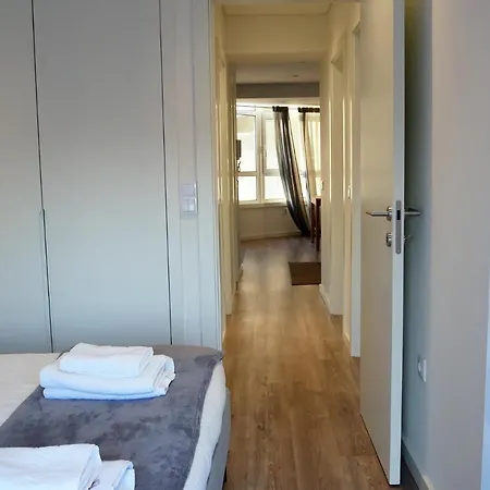 Opo Bolhao Flats By Destiny Apartment