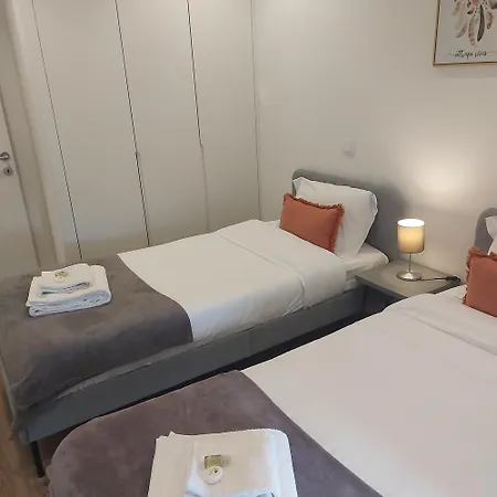 Opo Bolhao Flats By Destiny *