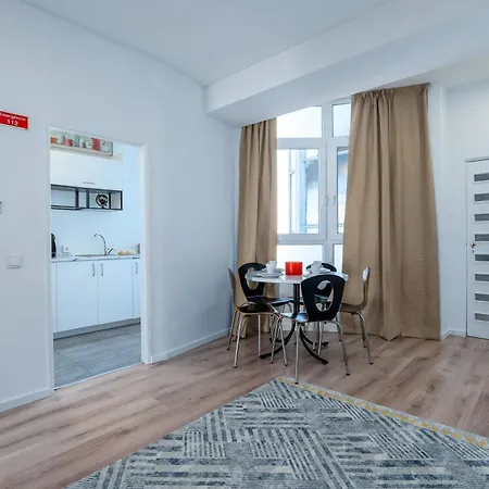 Opo Bolhao Flats By Destiny Apartment