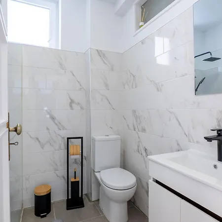 Opo Bolhao Flats By Destiny Apartment